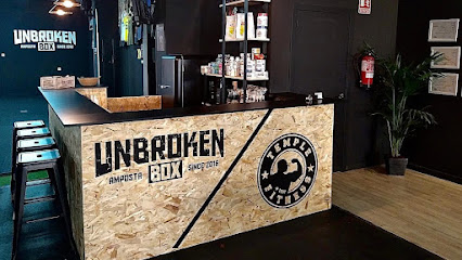 Gimnasio Temple Fitness/Unbroken Box (Amposta