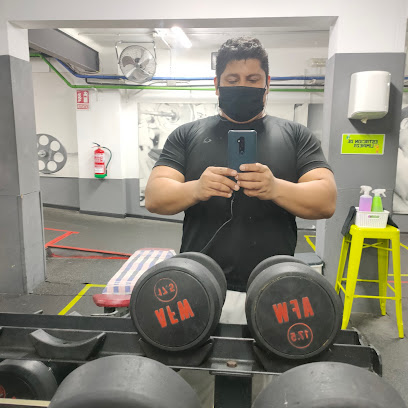 Low Cost Gym (Santa Coloma de Gramenet