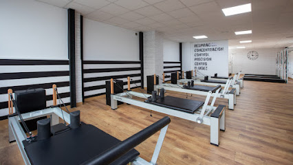 Pilates Studio (Camargo